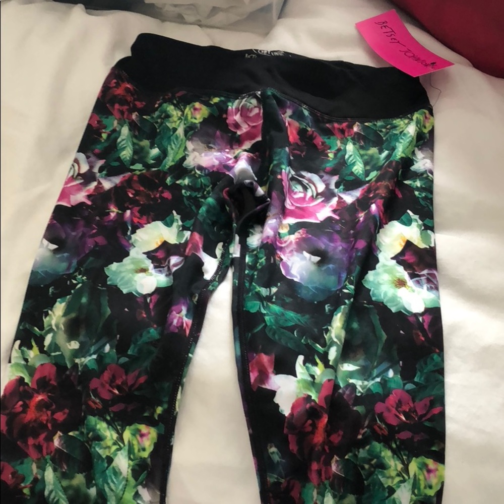 Betsey Johnson leggings - NWT